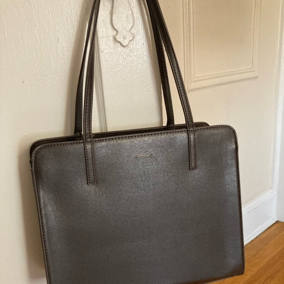 Matt & Nat Immaculate Vegan Leather Tote bag - dark smoke gray - Picture 7 of 10